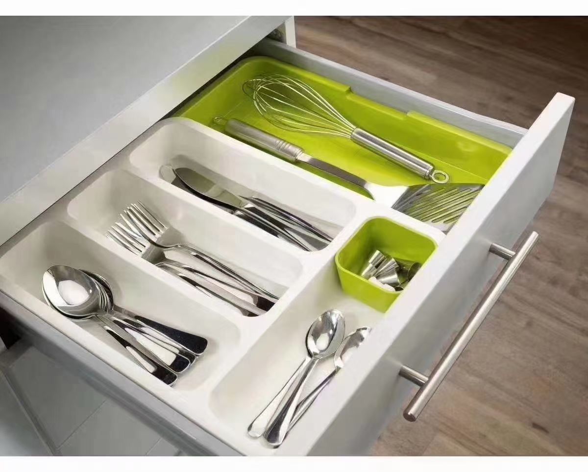 Retractable Kitchen Drawer - Image 4